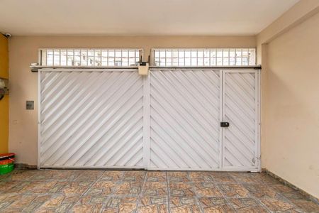 Casa para alugar com 410m², 4 quartos e 2 vagasGaragem - Portão automático