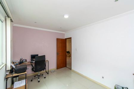 Casa para alugar com 410m², 4 quartos e 2 vagasQuarto 1