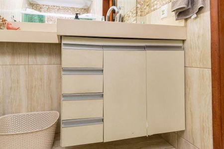 Casa para alugar com 410m², 4 quartos e 2 vagasBanheiro da Suíte