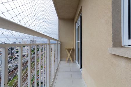 Apartamento para alugar com 33m², 1 quarto e sem vaga Apartamento para alugar com 33m², 1 quarto e sem vagaVaranda