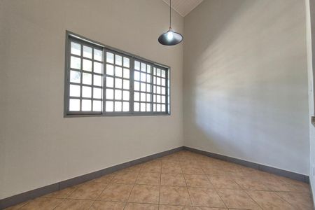 Casa à venda com 240m², 3 quartos e 2 vagasCopa 