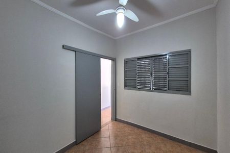Casa à venda com 240m², 3 quartos e 2 vagasQuarto 1 