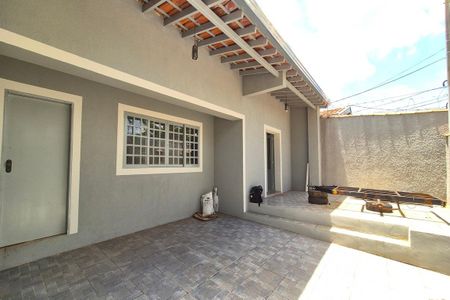 Casa à venda com 240m², 3 quartos e 2 vagasFachada do Prédio