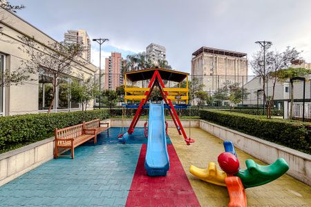 Apartamento à venda com 173m², 3 quartos e 4 vagasÁrea comum - Playground