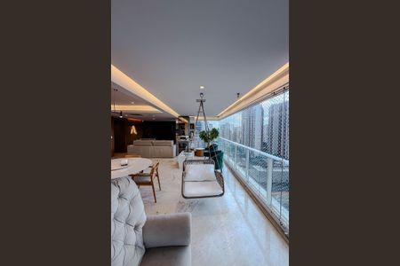 Apartamento à venda com 173m², 3 quartos e 4 vagasSala