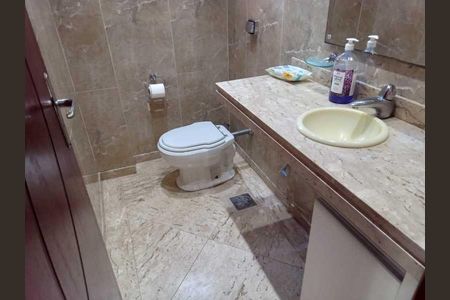 Casa de condomínio à venda com 544m², 4 quartos e 4 vagas