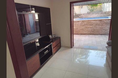 Casa de condomínio à venda com 544m², 4 quartos e 4 vagas