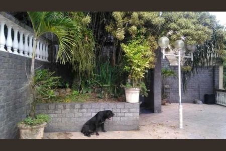 Casa à venda com 1050m², 3 quartos e 3 vagas