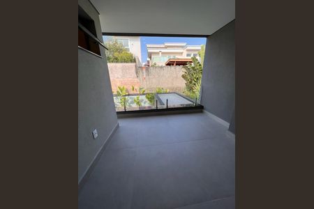 Casa de condomínio à venda com 383m², 4 quartos e 4 vagas