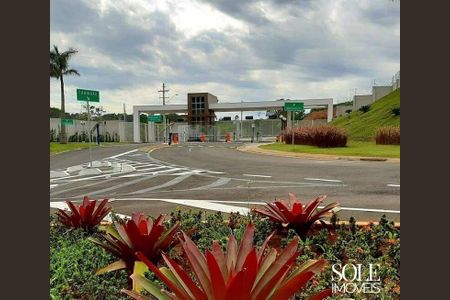 Casa de condomínio à venda com 260m², 4 quartos e 4 vagas