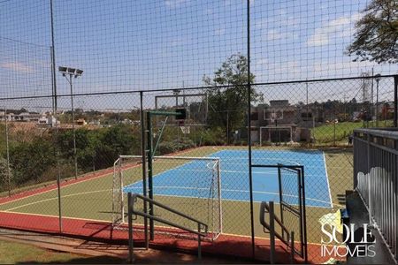 Casa de condomínio à venda com 260m², 4 quartos e 4 vagas