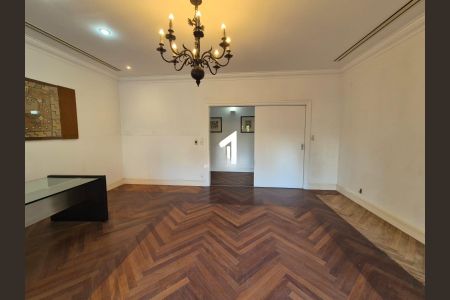 Apartamento à venda com 585m², 5 quartos e 6 vagas