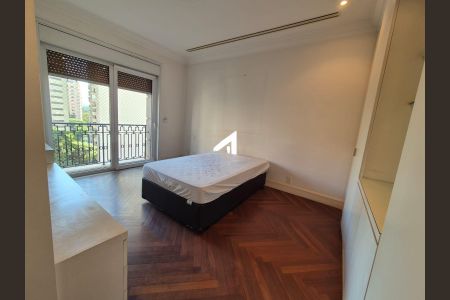 Apartamento à venda com 585m², 5 quartos e 6 vagas