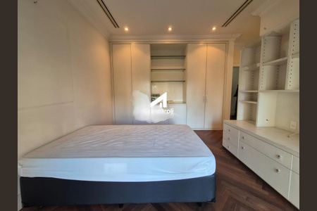 Apartamento à venda com 585m², 5 quartos e 6 vagas