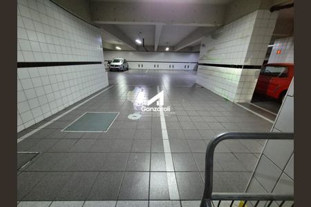 Apartamento à venda com 585m², 5 quartos e 6 vagas