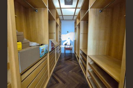 Apartamento à venda com 585m², 5 quartos e 6 vagas