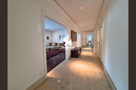 Apartamento à venda com 585m², 5 quartos e 6 vagas