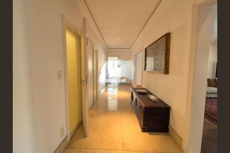 Apartamento à venda com 585m², 5 quartos e 6 vagas