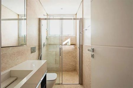 Casa à venda com 330m², 4 quartos e 4 vagas