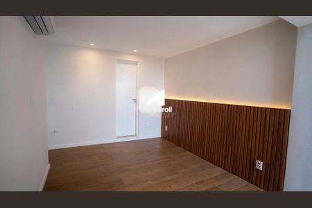 Apartamento à venda com 2 quartos, 103m² em Vila Alexandria, São Paulo