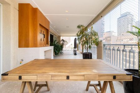 Apartamento à venda com 2 quartos, 390m² em Itaim Bibi, São Paulo