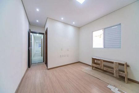 Casa à venda com 2 quartos, 170m² em Jardim Ocara, Santo André