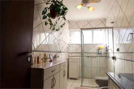 Casa à venda com 3 quartos, 203m² em Mirandópolis, São Paulo