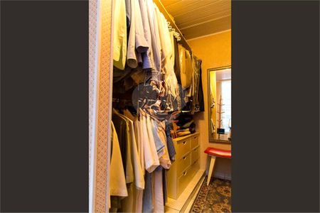 Casa à venda com 3 quartos, 203m² em Mirandópolis, São Paulo