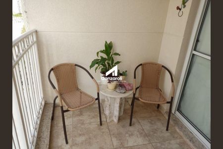 Apartamento à venda com 60m², 2 quartos e 1 vaga