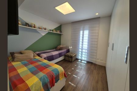 Apartamento à venda com 200m², 3 quartos e 2 vagas