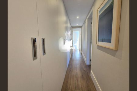 Apartamento à venda com 200m², 3 quartos e 2 vagas