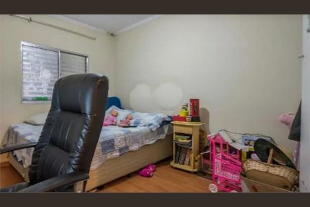 Casa à venda com 3 quartos, 107m² em Parque Colonial, São Paulo