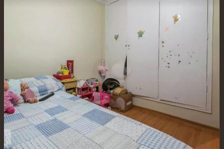 Casa à venda com 3 quartos, 107m² em Parque Colonial, São Paulo