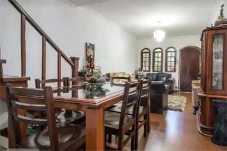 Casa à venda com 3 quartos, 107m² em Parque Colonial, São Paulo