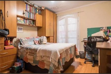 Casa à venda com 3 quartos, 107m² em Parque Colonial, São Paulo