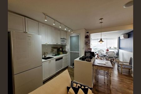 Apartamento à venda com 70m², 2 quartos e 2 vagas