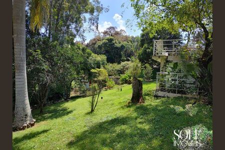 Casa de condomínio à venda com 238m², 3 quartos e 2 vagas