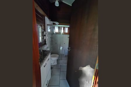 Casa de condomínio à venda com 238m², 3 quartos e 2 vagas