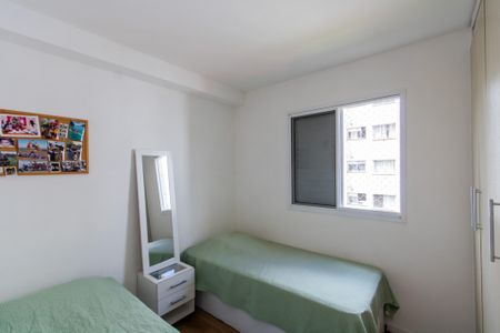 Quarto 1 de apartamento à venda com 2 quartos, 46m² em Jardim Sao Francisco (Zona Leste), São Paulo