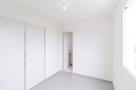 Quarto de apartamento para alugar com 1 quarto, 28m² em Chacara Santa Lucia, Carapicuíba