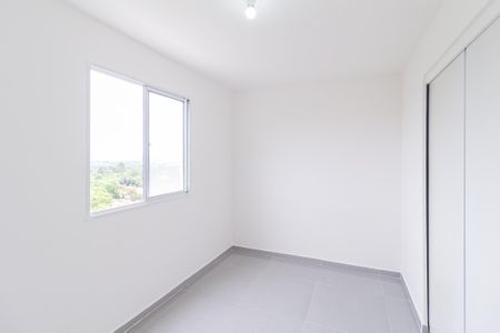 Quarto de apartamento para alugar com 1 quarto, 28m² em Chacara Santa Lucia, Carapicuíba