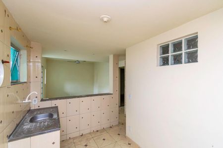 Casa para alugar com 70m², 2 quartos e sem vagaCozinha