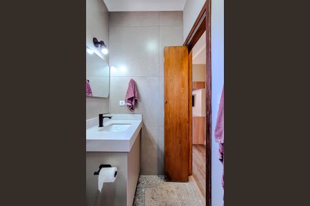 Casa à venda com 146m², 3 quartos e 2 vagasBanheiro da Suíte 1