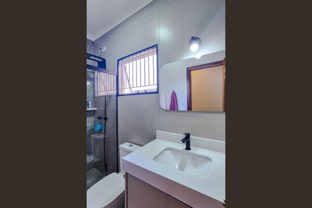 Casa à venda com 146m², 3 quartos e 2 vagasBanheiro da Suíte 1