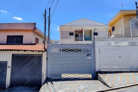 Casa à venda com 146m², 3 quartos e 2 vagasFachada - Plaquinha