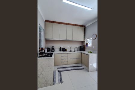 Casa à venda com 146m², 3 quartos e 2 vagasCozinha