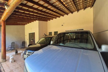 Casa à venda com 110m², 2 quartos e 4 vagasGaragem 