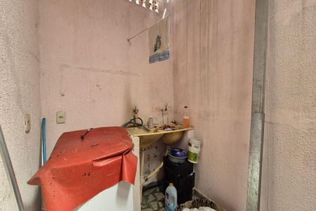 Casa à venda com 110m², 2 quartos e 4 vagasÁrea de Serviço