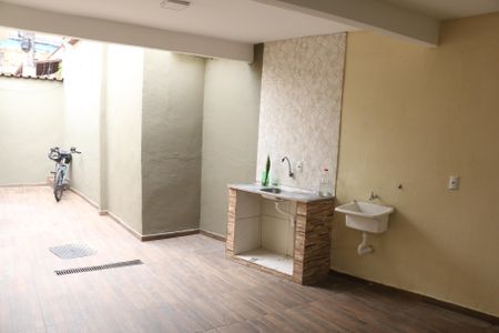 Área de Serviço de casa para alugar com 2 quartos, 60m² em Dois Irmãos, Nova Iguaçu
