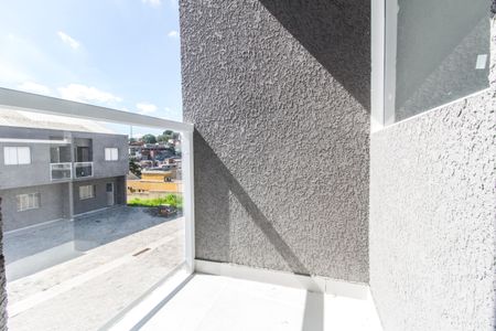 Casa para alugar com 75m², 2 quartos e 1 vaga Casa para alugar com 75m², 2 quartos e 1 vagaVaranda